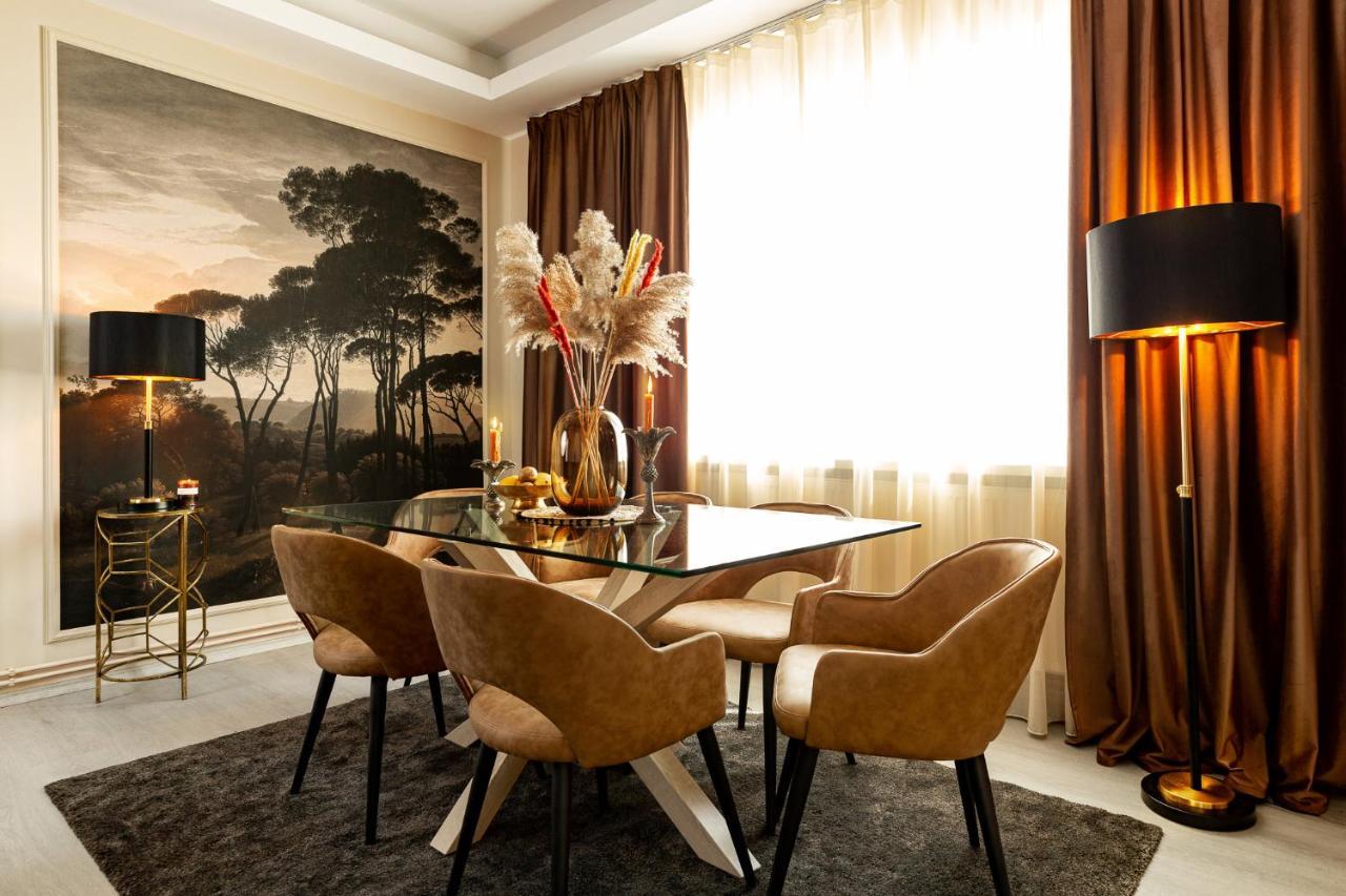 Qult - The Aristocrat Lejlighed Bukarest Eksteriør billede